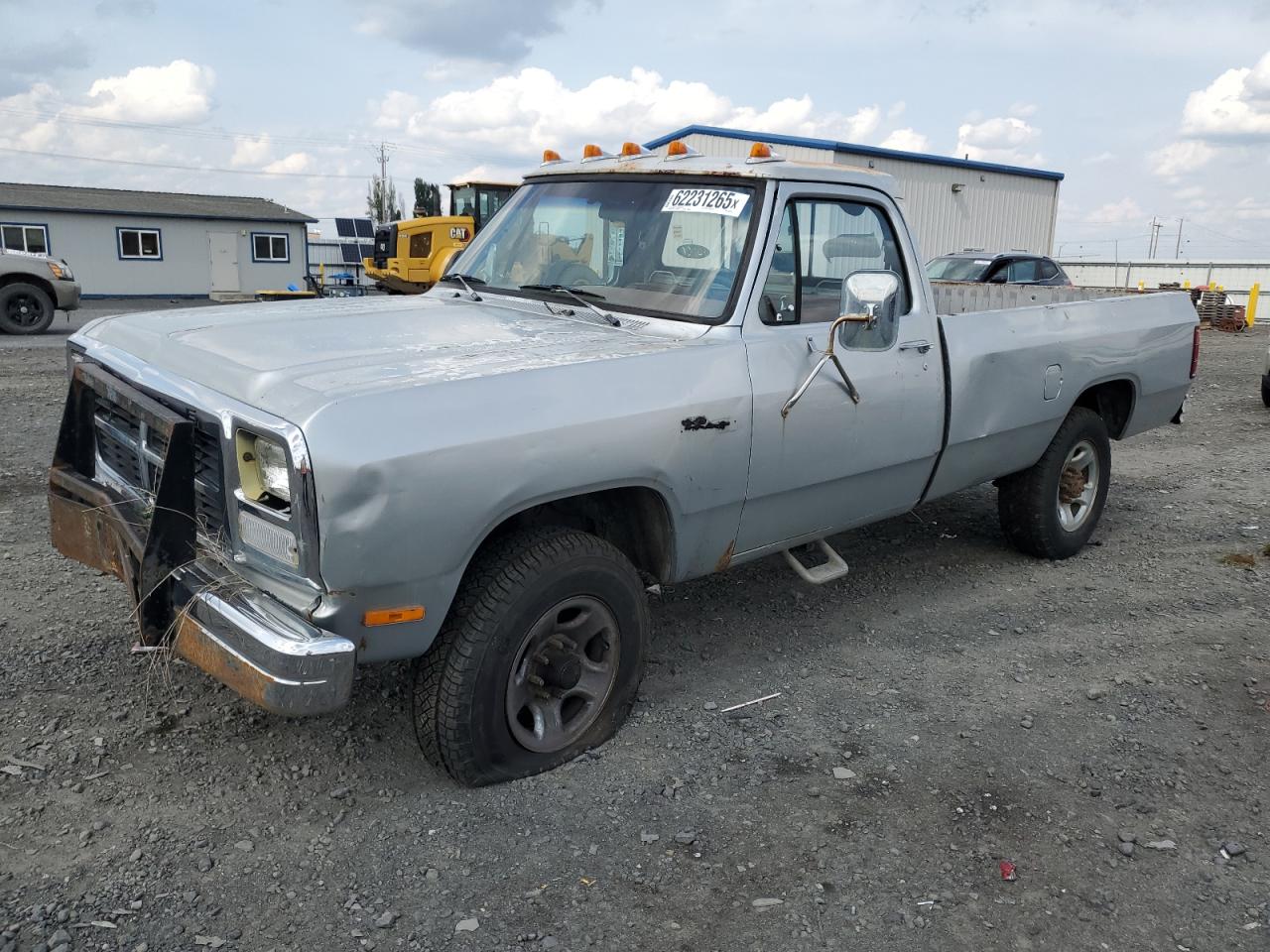1991 Dodge W SERIES, VIN 1B7JM26Y9MS322230 — Front end