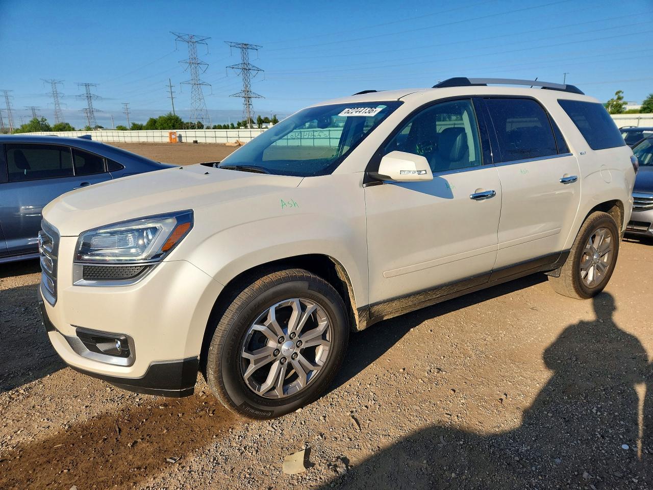 2013 GMC Acadia SLT, VIN 1GKKRRKD7DJ241237 — Зад