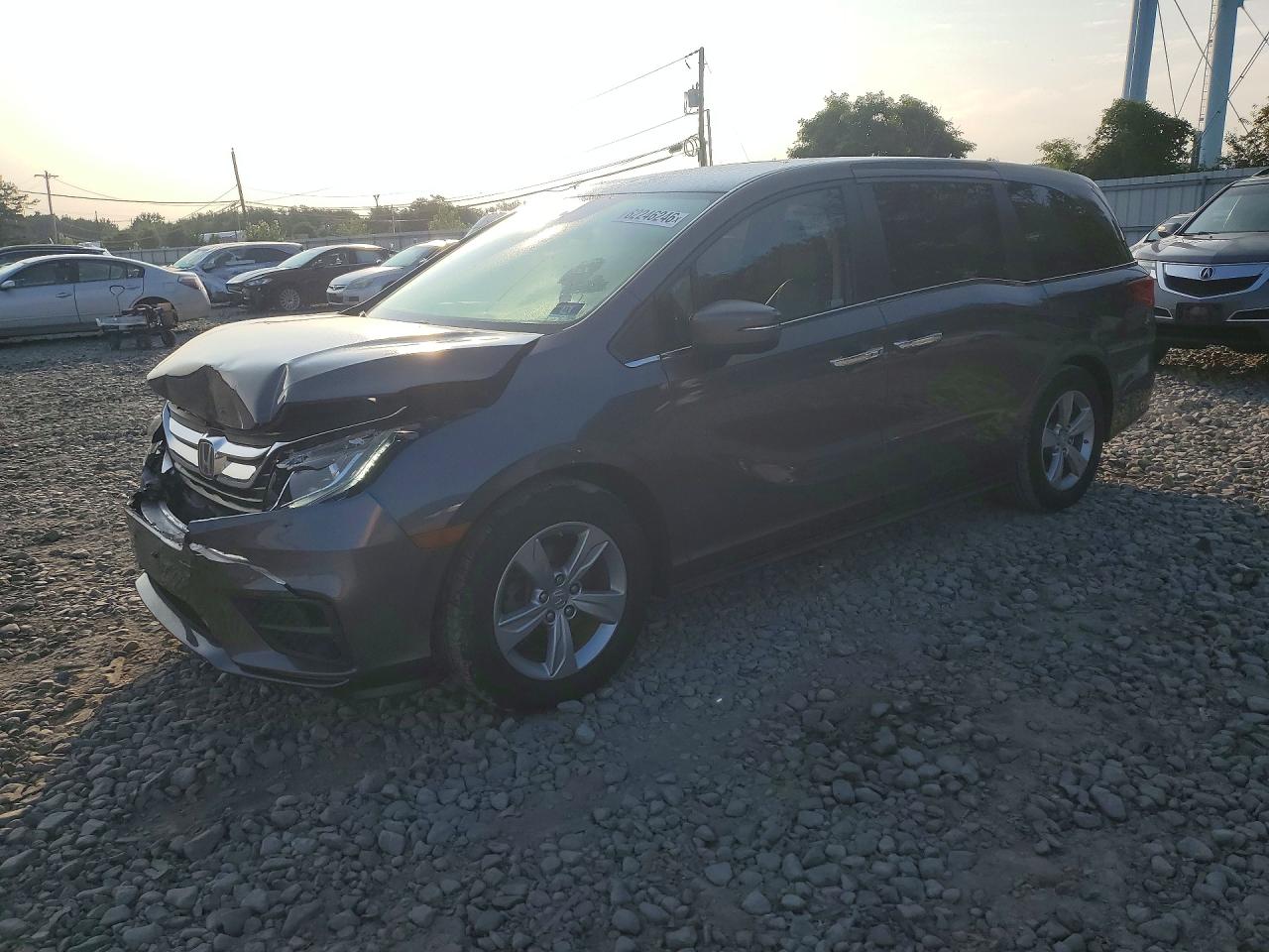 2020 Honda Odyssey EX-L, VIN 5FNRL6H75LB022150 — Front end