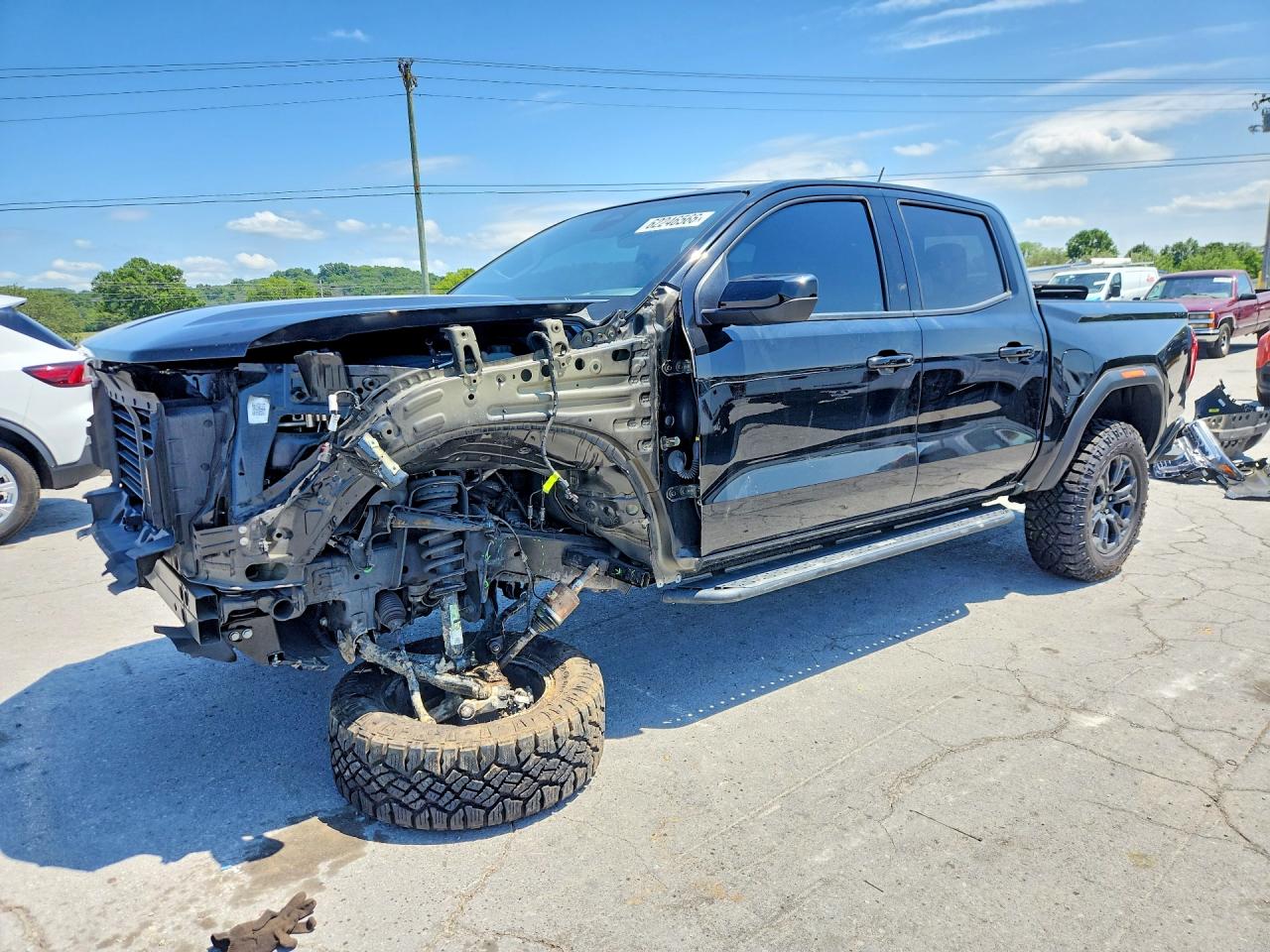 2023 GMC Canyon 4WD Elevation, VIN 1GTP6BEK1P1168754 — Front end