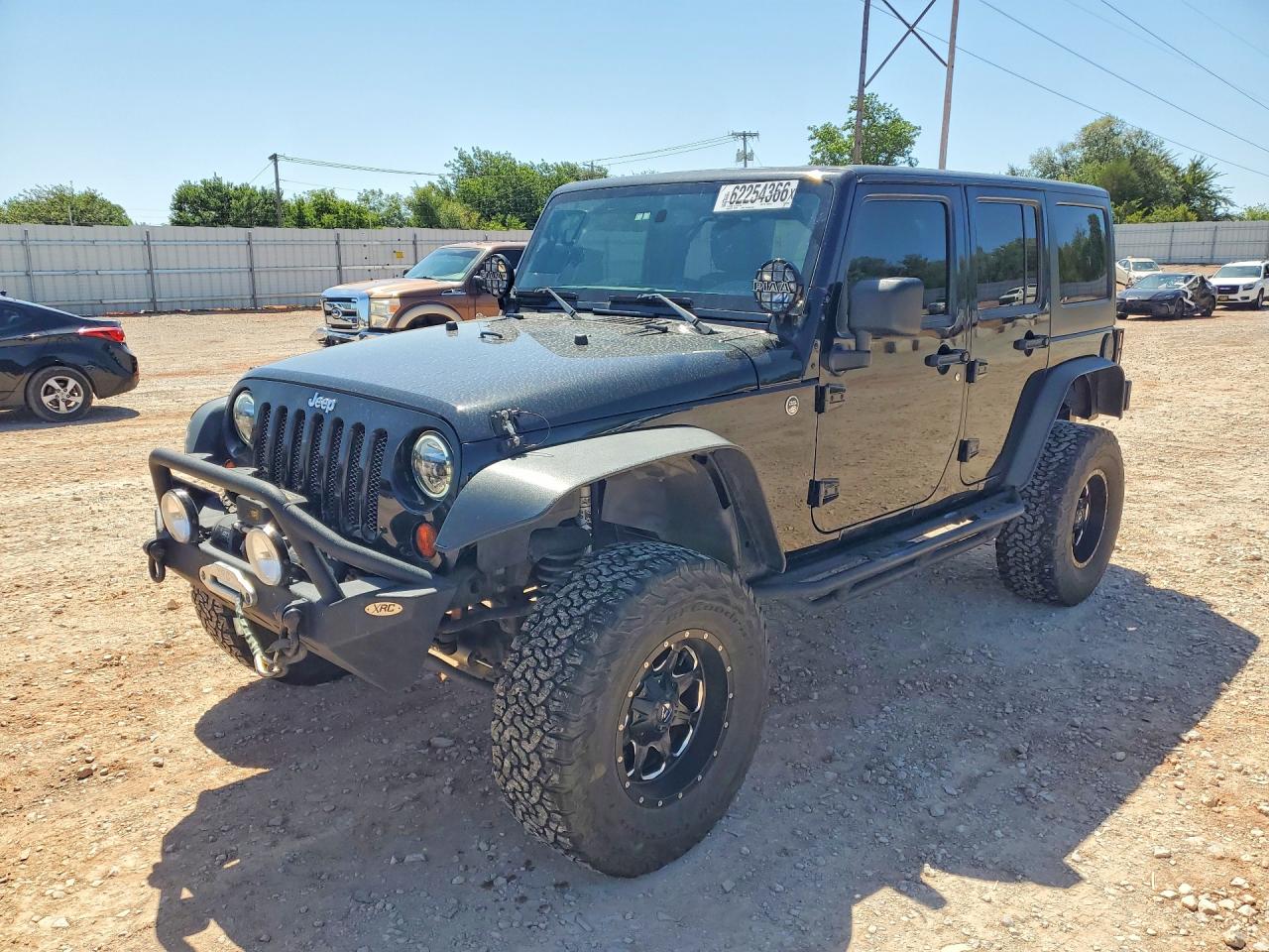 2013 Jeep Wrangler Unlimited Sport, VIN 1C4BJWDG2DL553222 — Rear end