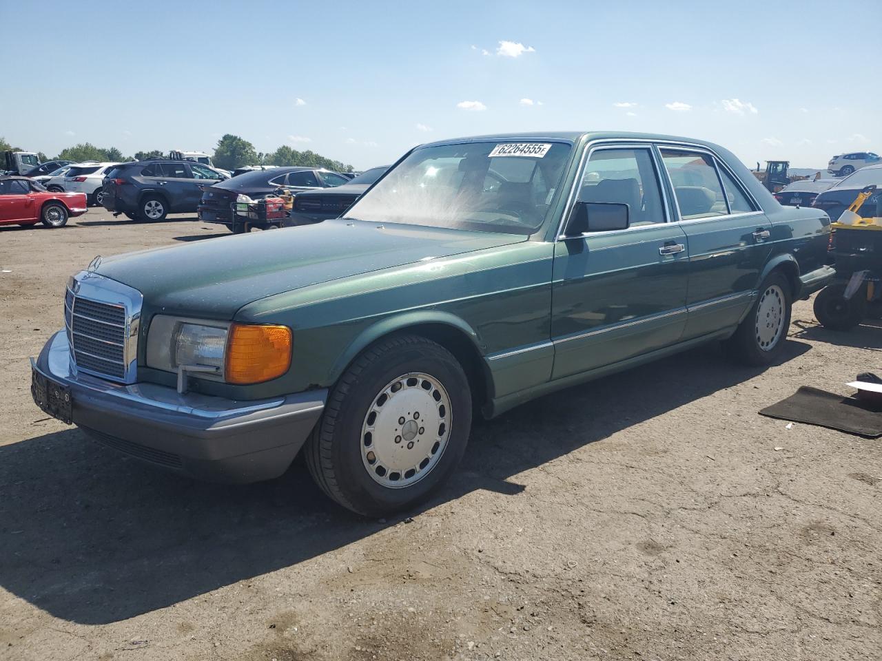 1991 Mercedes-Benz 350, VIN WDBCB34E0MA587376 — Engine fire
