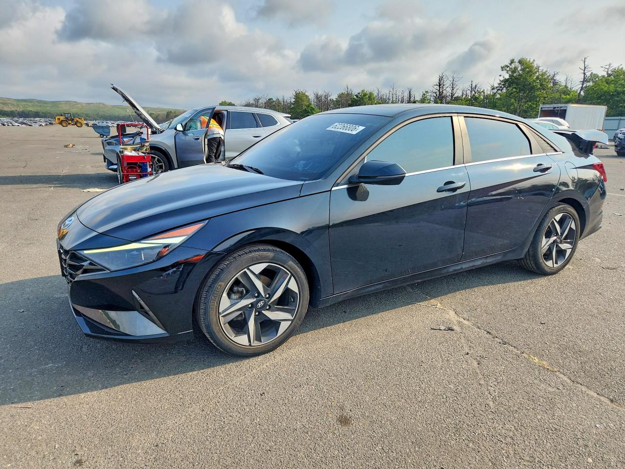 2023 Hyundai Elantra Limited, VIN KMHLP4AG5PU506756 — Rear end