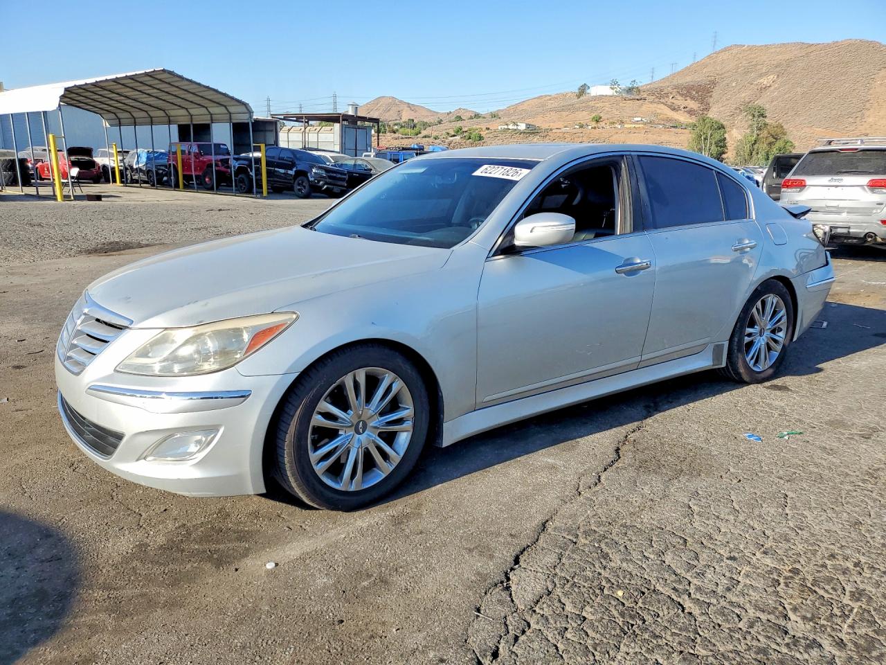 2012 Hyundai Genesis 3.8L, VIN KMHGC4DD8CU184817 — Зад