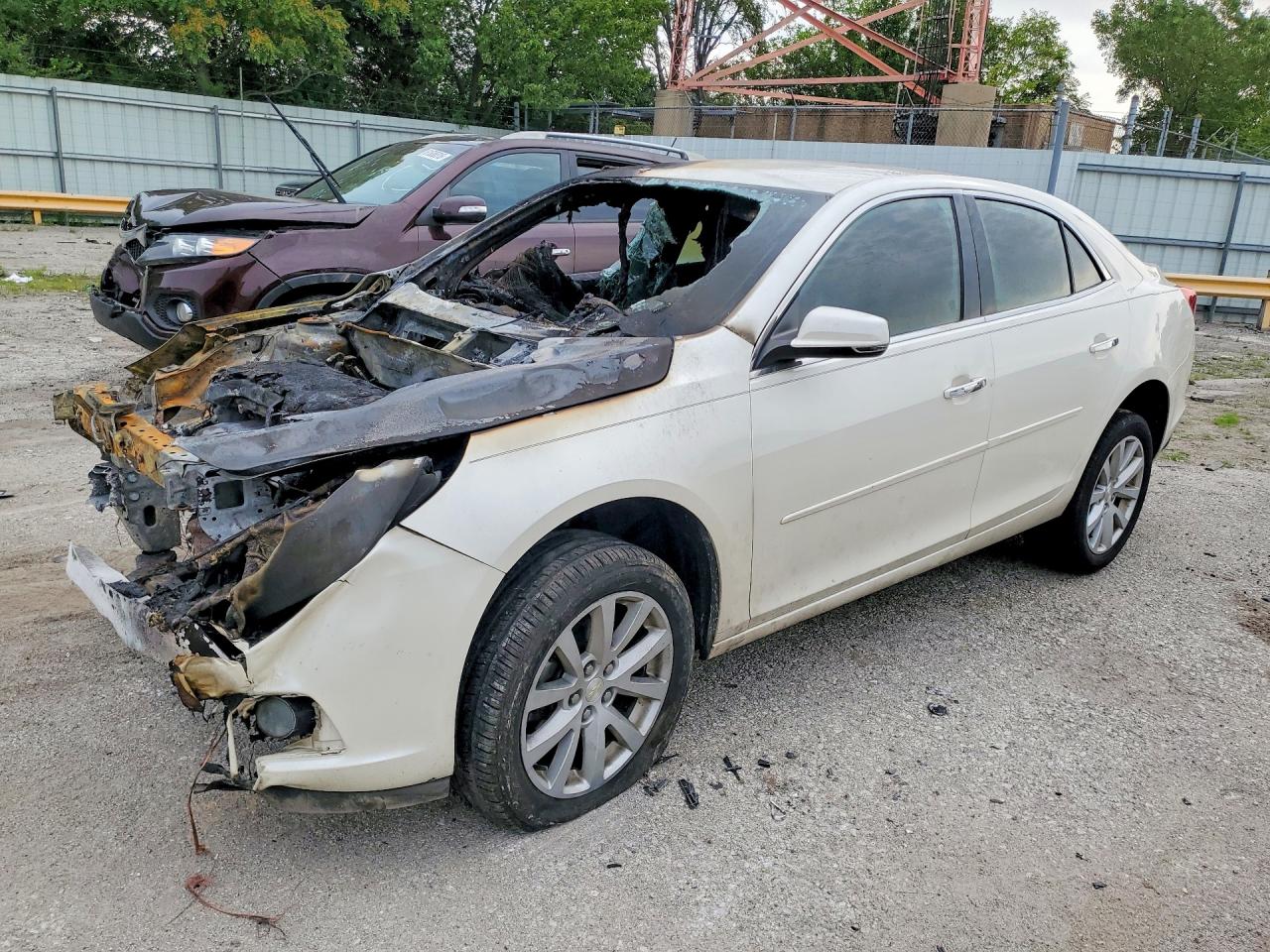 2013 Chevrolet Malibu LT, VIN 1G11E5SA2DF328329 — Burn