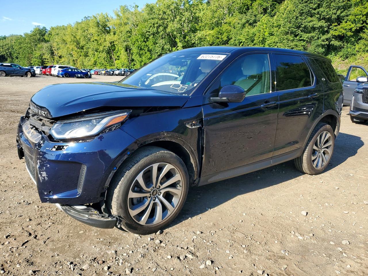 2021 Land Rover Discovery Sport SE, VIN SALCP2FXXMH897501 — Перед