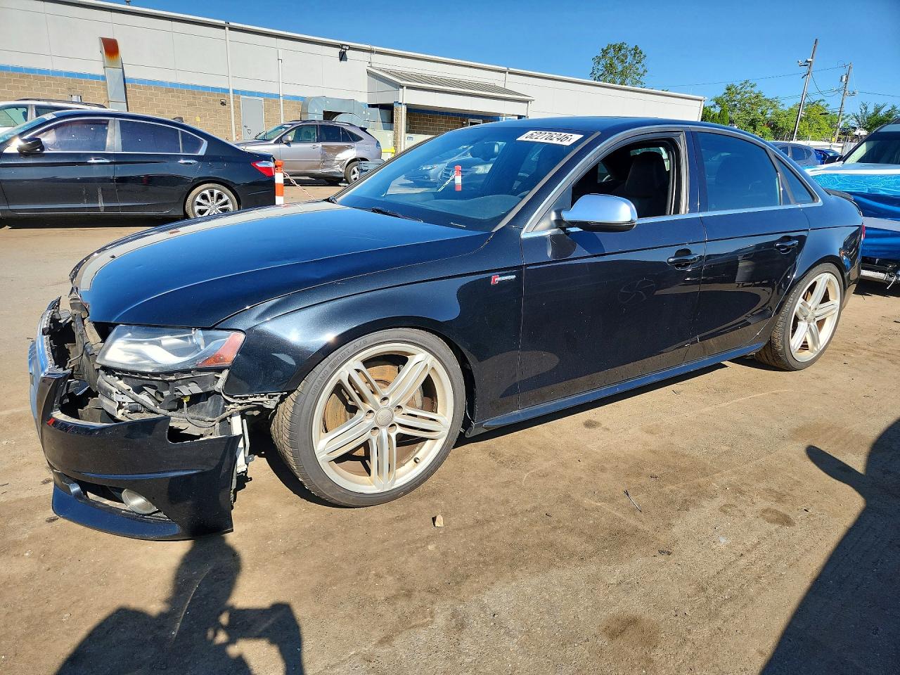 2011 Audi S4 Prestige, VIN WAUKGAFL4BA158301 — Перед