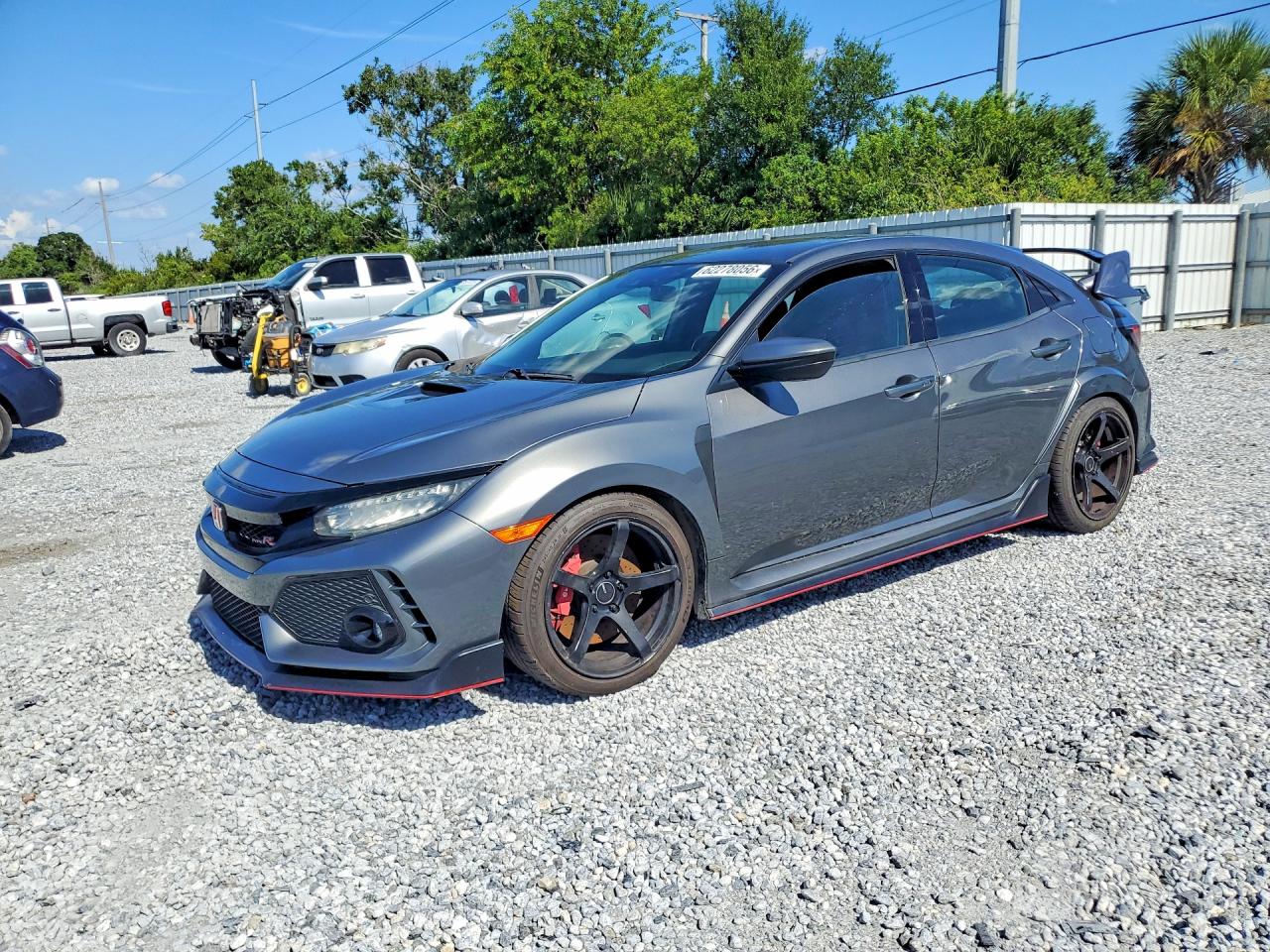 2019 Honda Civic Type R Touring, VIN SHHFK8G74KU206592 — Normal wear