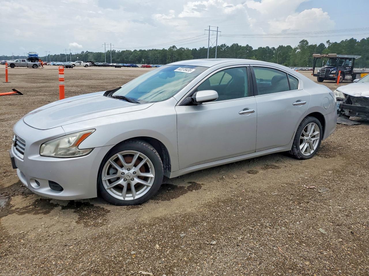 2012 Nissan Maxima SV, VIN 1N4AA5AP8CC860523 — Мелкие вмятины и царапины