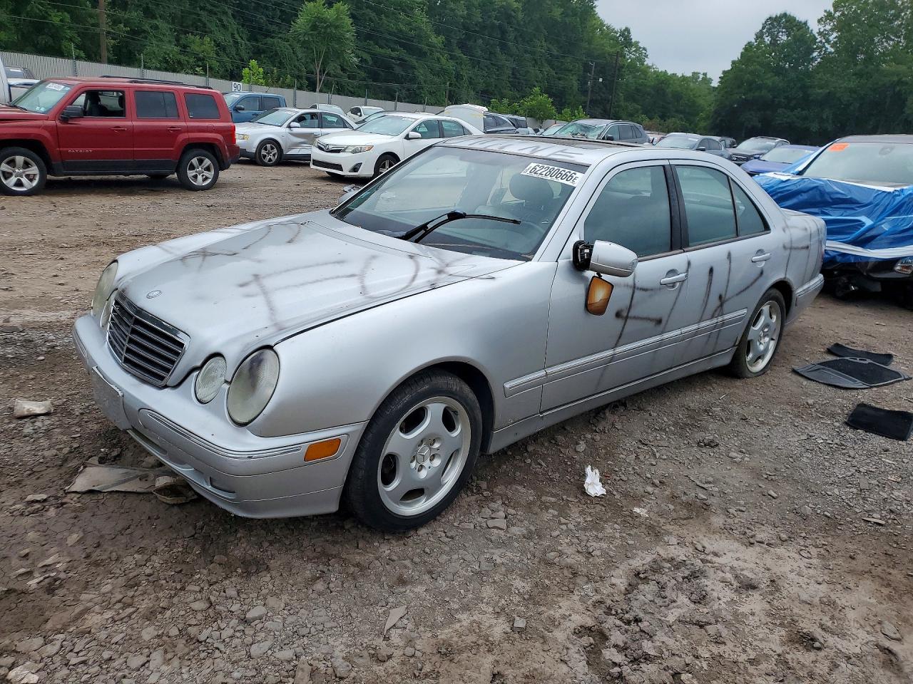2002 Mercedes-Benz E 320, VIN WDBJF70J32B488595 — Vandalism