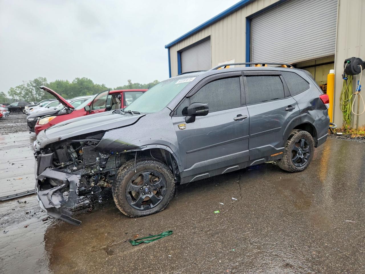 2022 Subaru Forester Wilderness, VIN JF2SKAMC6NH492847 — Front end