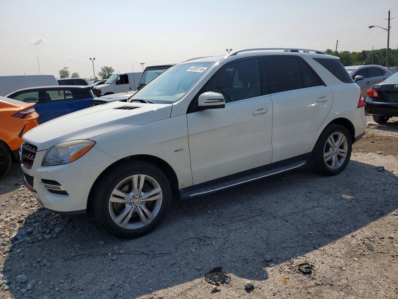2012 Mercedes-Benz M 350, VIN 4JGDA2EB7CA001886 — Minor dents and scratches