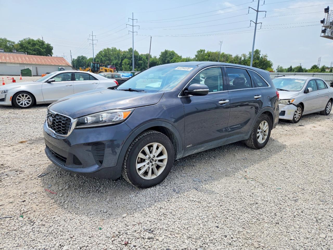 2019 Kia Sorento LX, VIN 5XYPGDA38KG525153 — Rear end