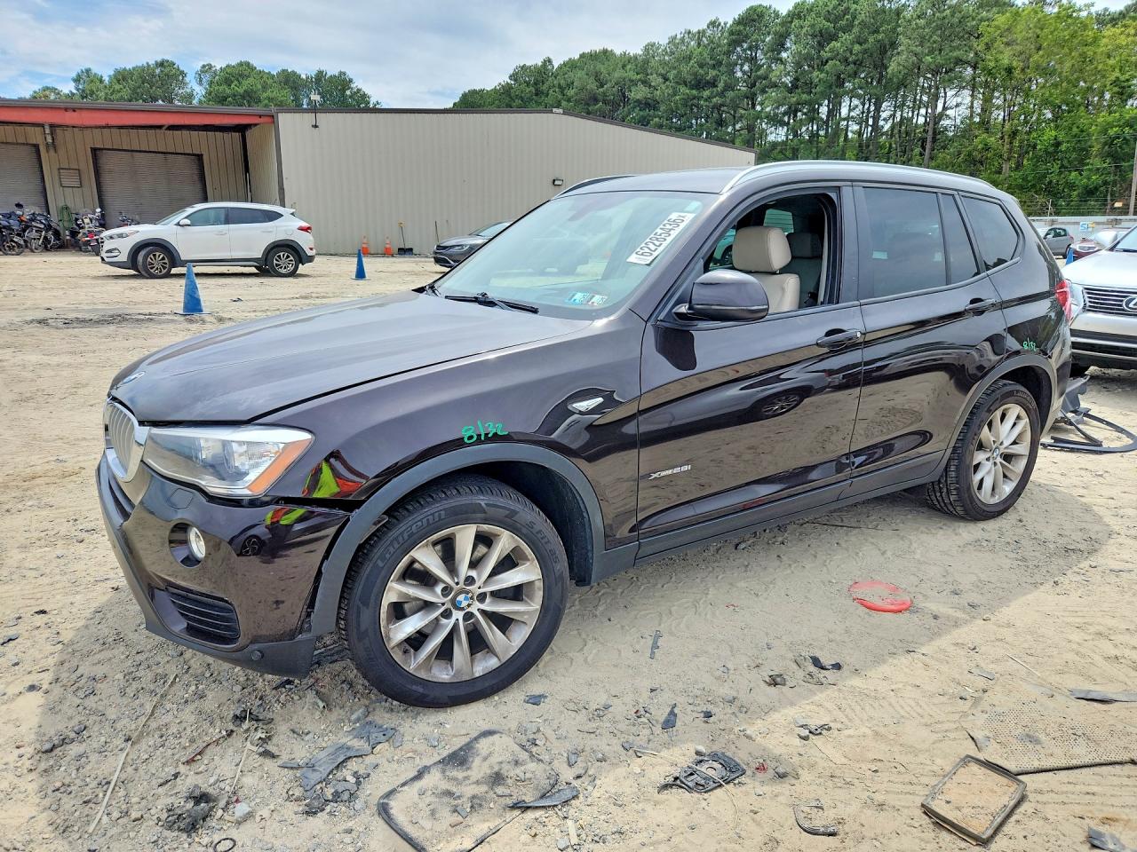2016 BMW X3 xDrive28i, VIN 5UXWX9C54G0D66430 — Front end