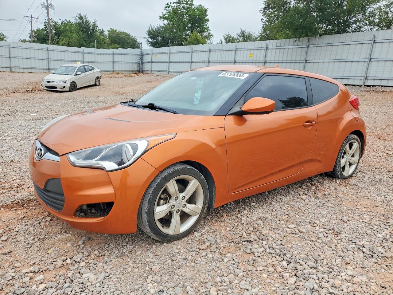 2015 Hyundai Veloster, VIN KMHTC6AD3FU244070 — Механическое