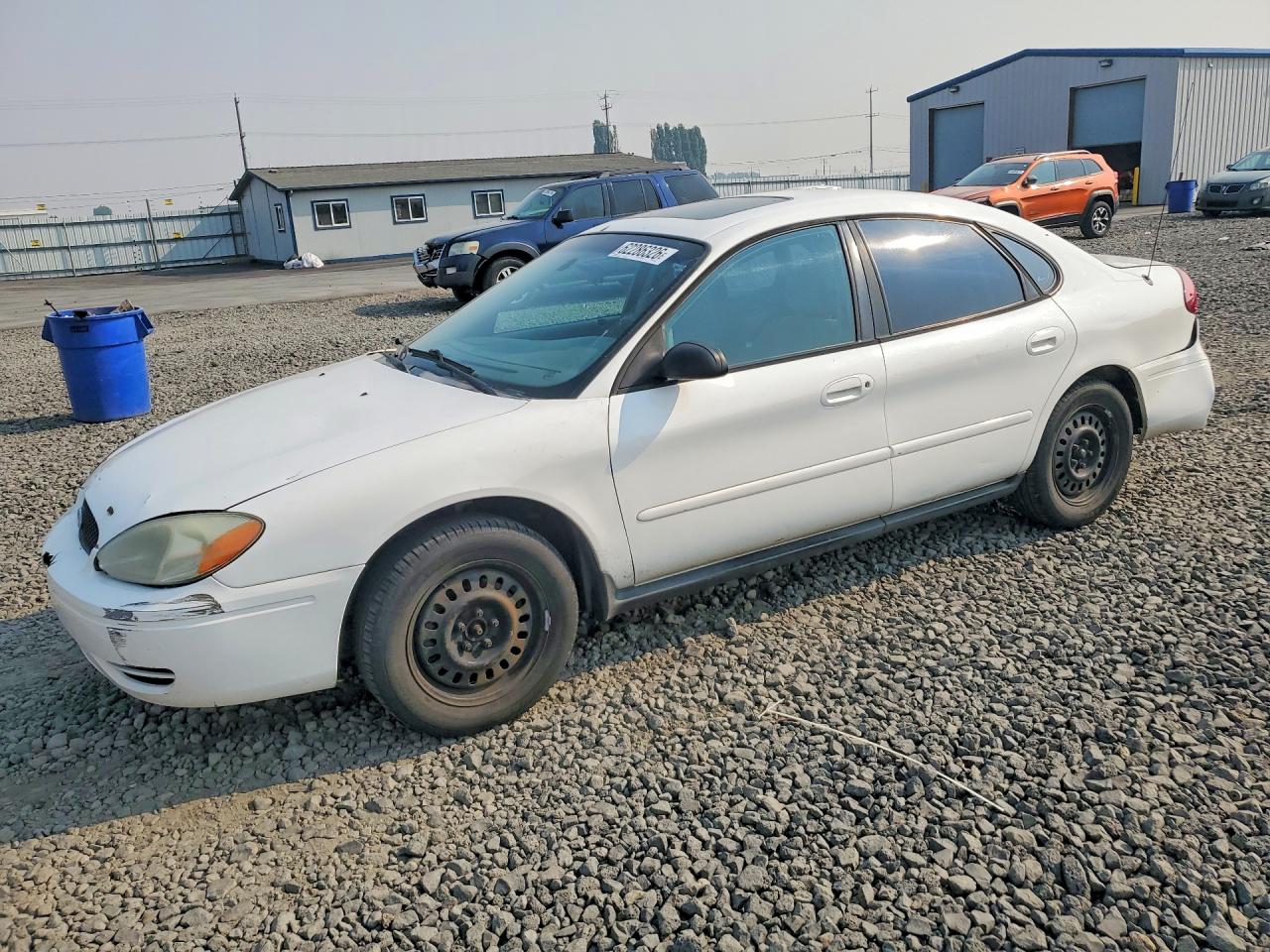 2006 Ford Taurus SE, VIN 1FAFP53U36A199989 — Зад