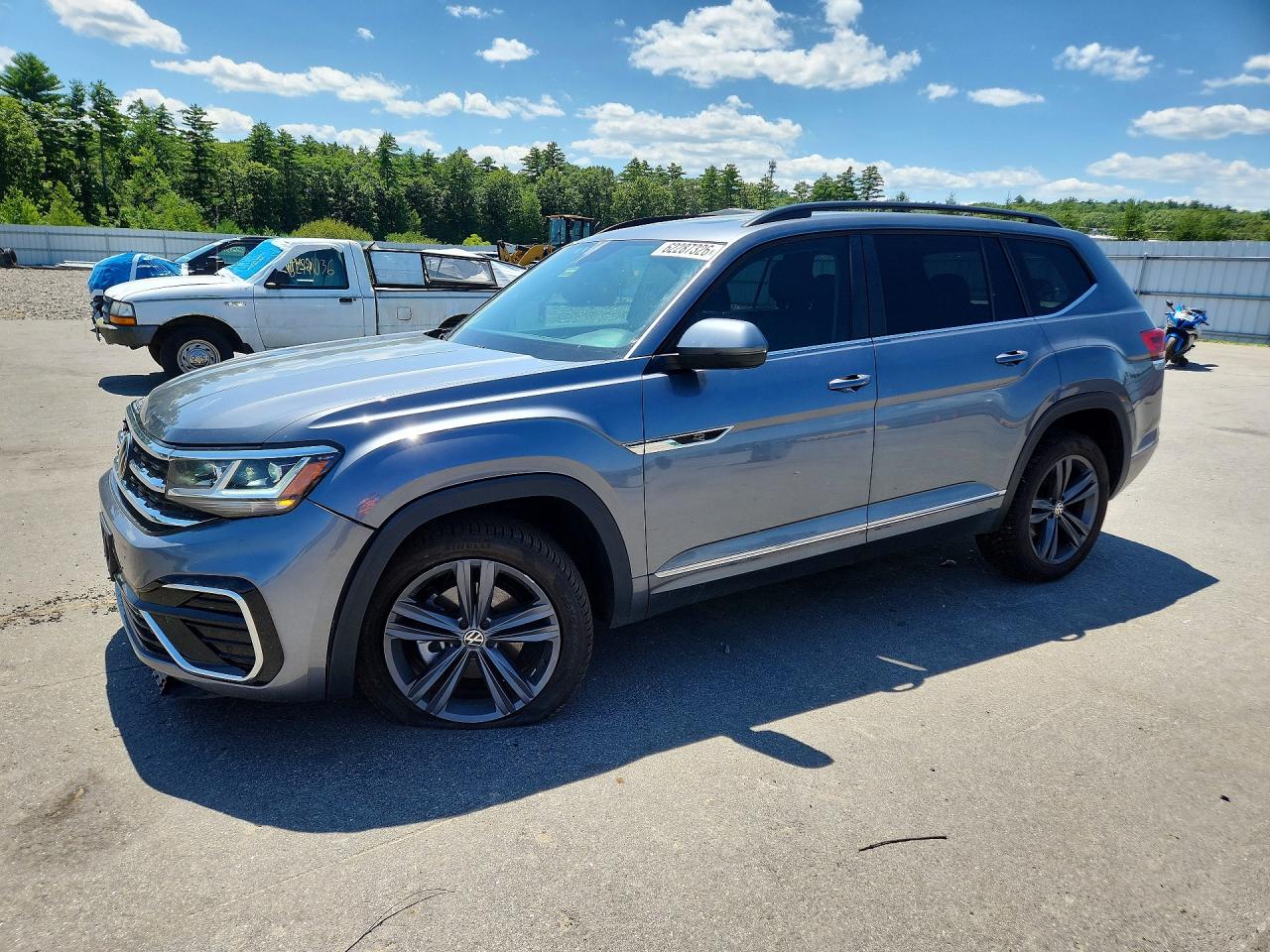 2021 Volkswagen Atlas SE, VIN 1V2RR2CA0MC599708 — Front end