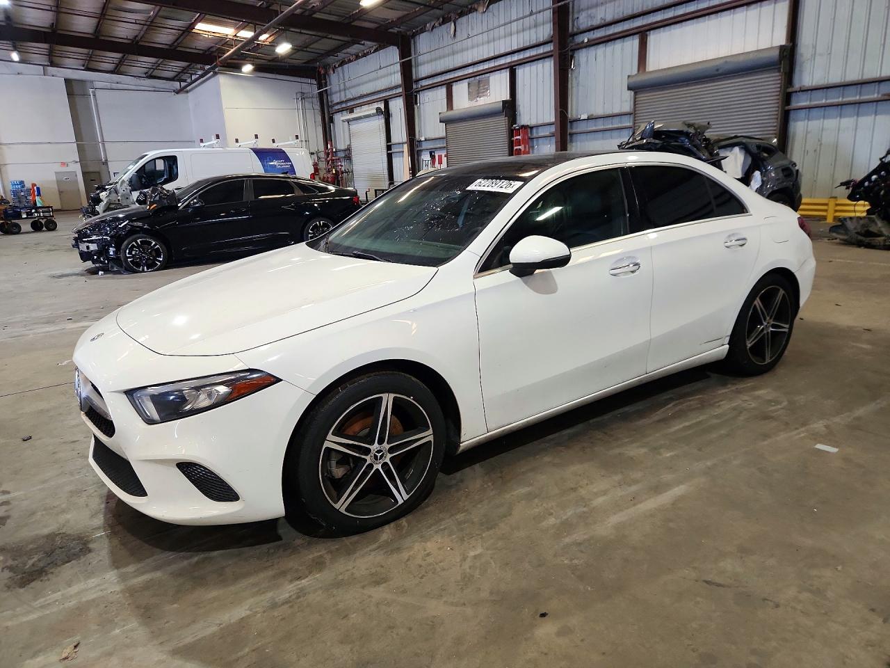 2019 Mercedes-Benz A 220, VIN WDD3G4EB5KW000477 — Mechanical
