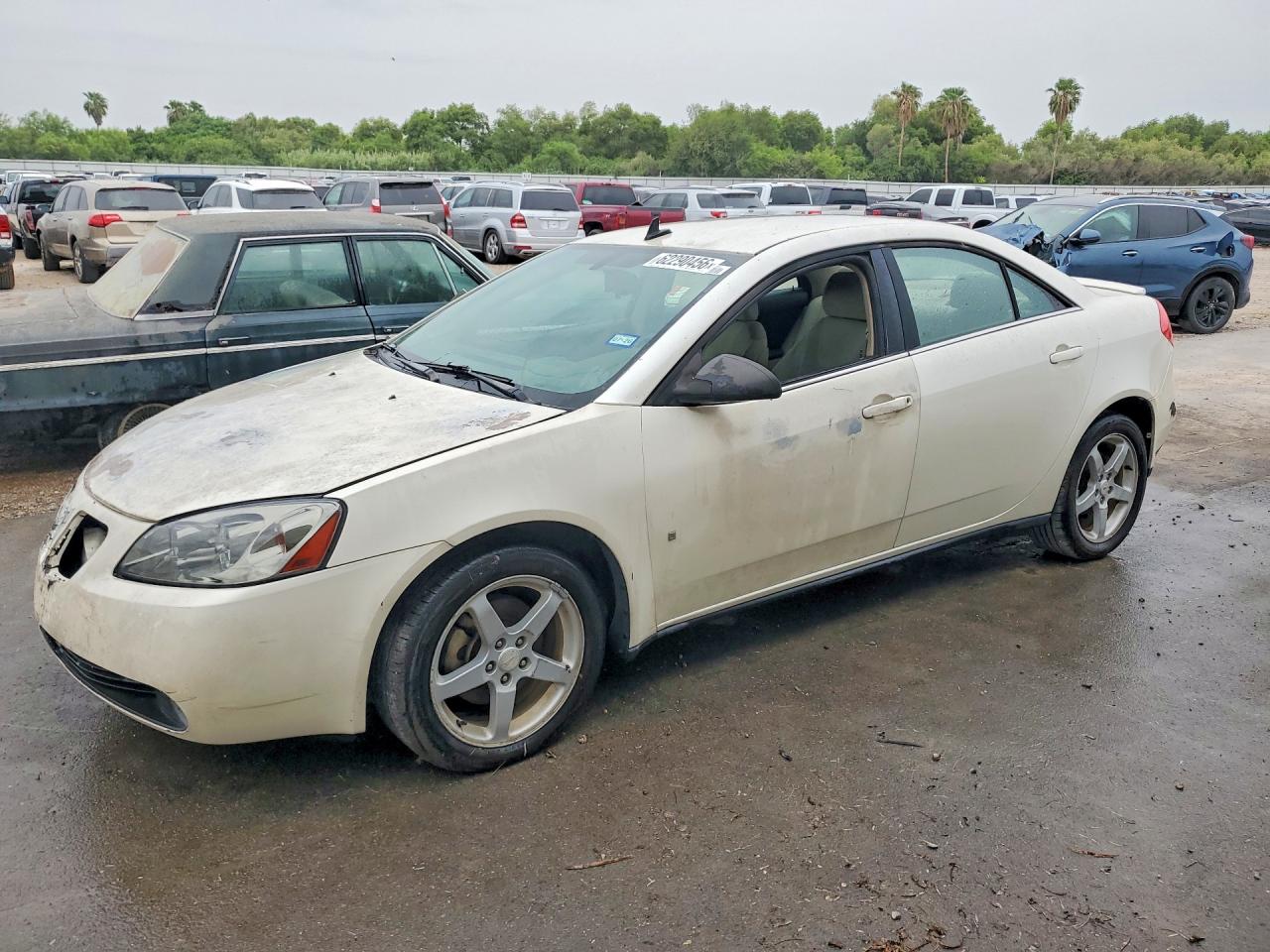 2008 Pontiac G6, VIN 1G2ZG57N784211822 — Rear end