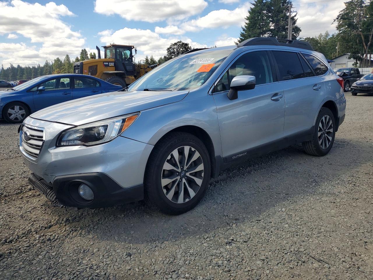 2016 Subaru Outback Limited, VIN 4S4BSENC0G3338814 — Front end