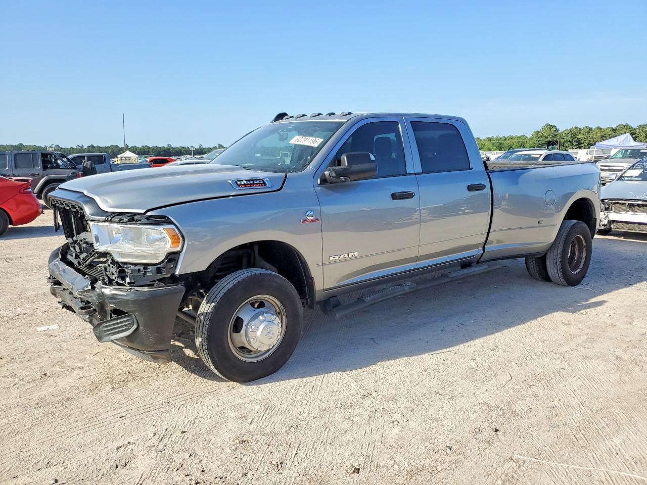 2022 Ram 3500 Tradesman, VIN 3C63RRGL1NG416401 — Front end