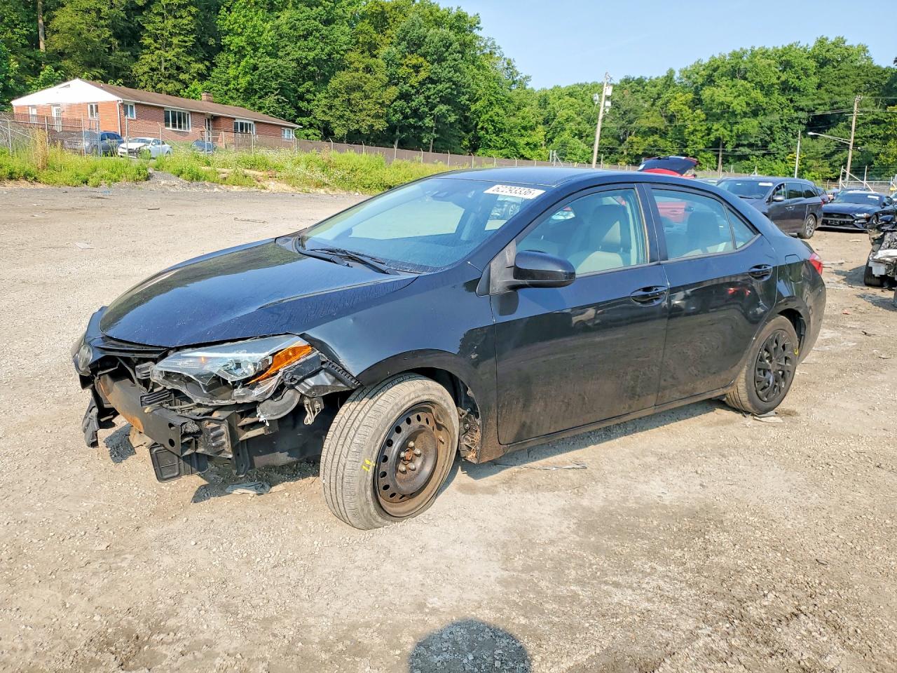 2019 Toyota Corolla LE, VIN 2T1BURHE7KC187067 — Перед