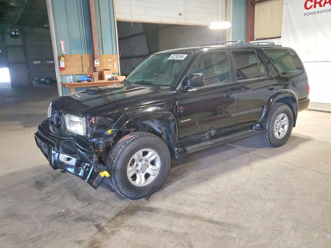 2002 Toyota 4Runner SR5, VIN JT3HN86R920376955 — Front end