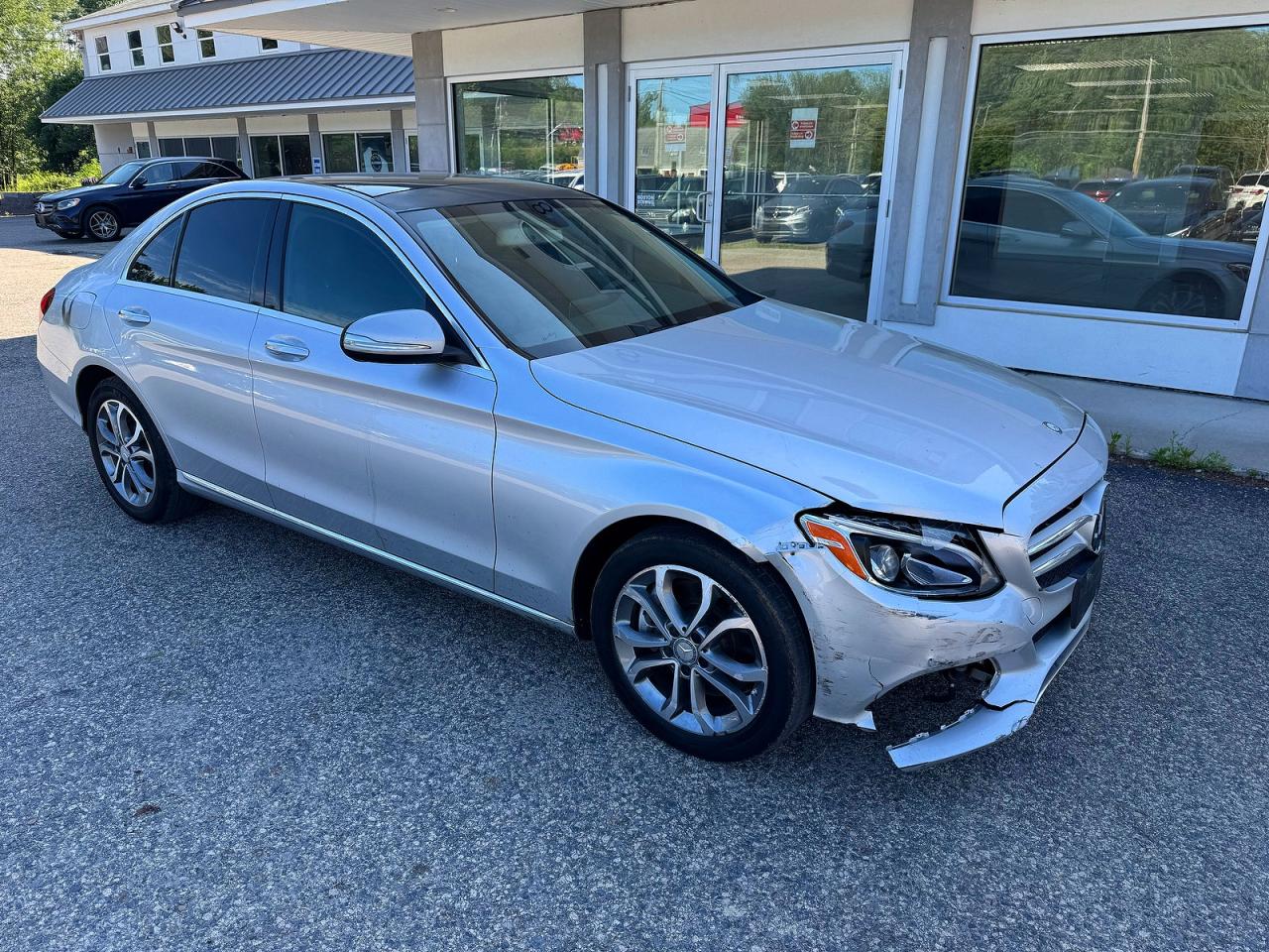 2015 Mercedes-Benz C 300 Luxury, VIN 55SWF4KBXFU034762 — Auction photo