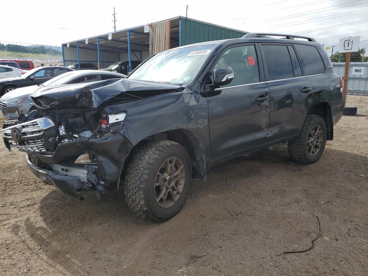 2020 Toyota Land Cruiser, VIN JTMCY7AJ4L4094368 — Front end