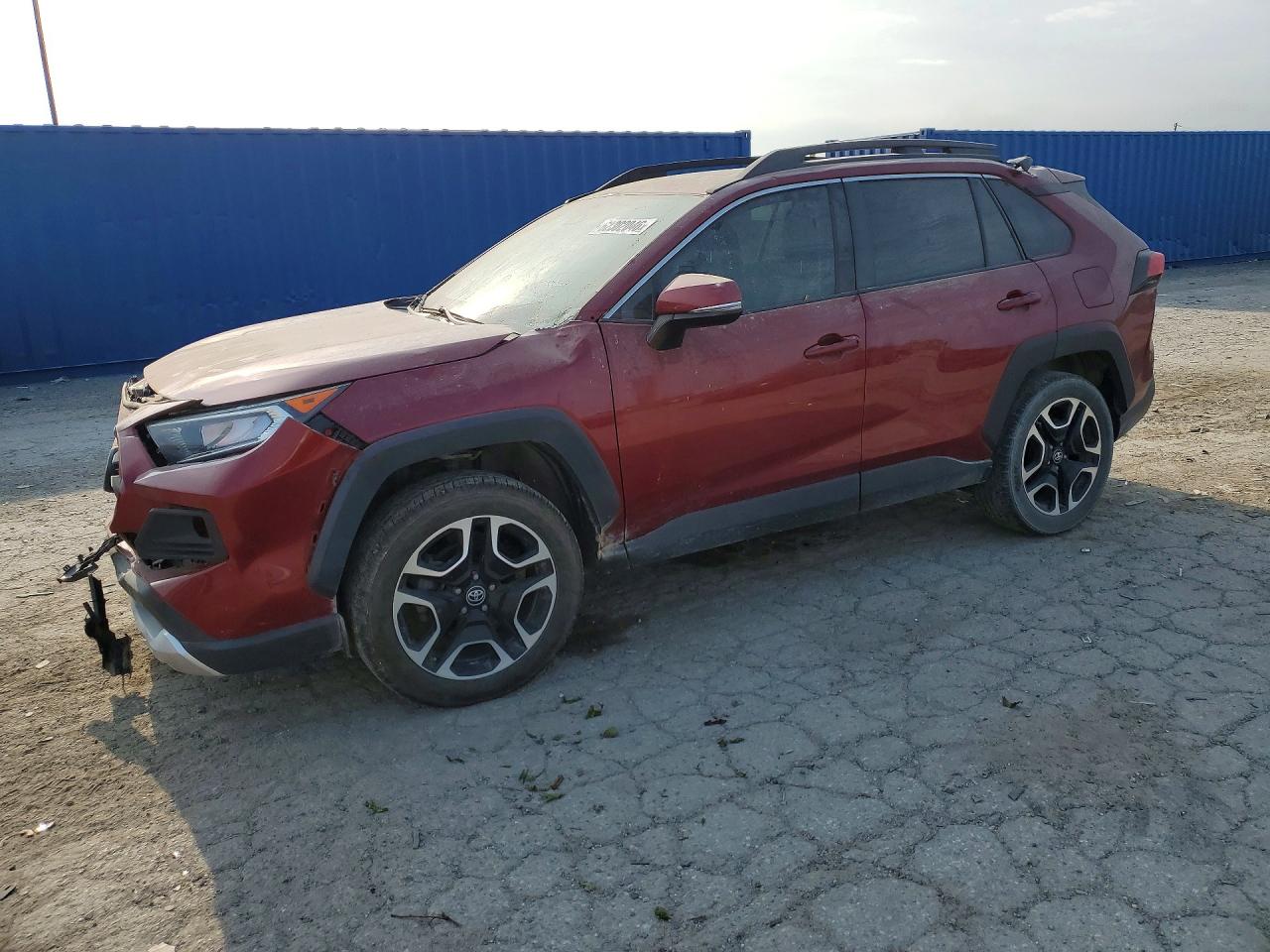 2019 Toyota RAV4 Adventure, VIN 2T3J1RFV5KW016024 — Front end