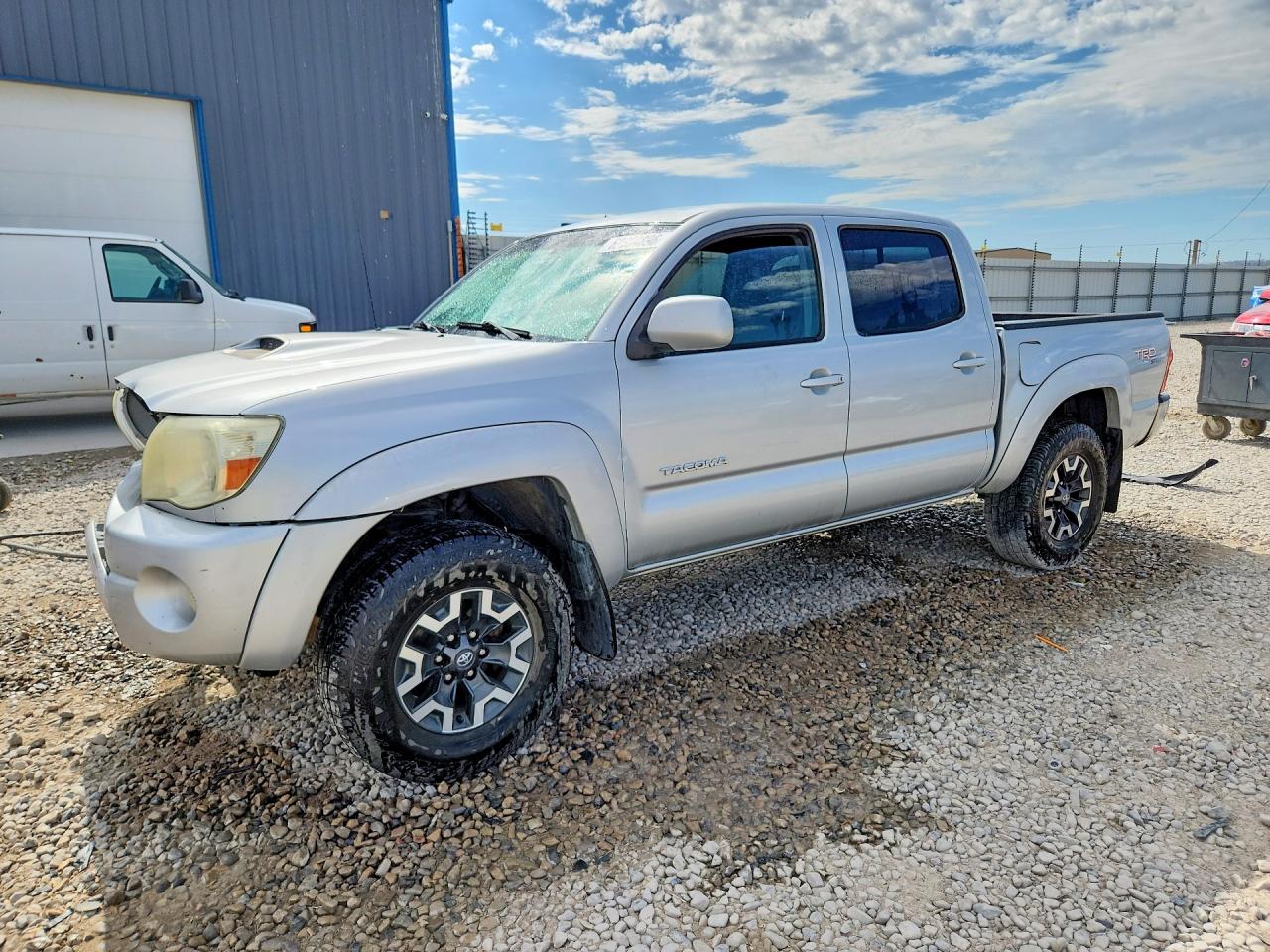 2005 Toyota Tacoma, VIN 5TELU42N05Z025702 — Перед