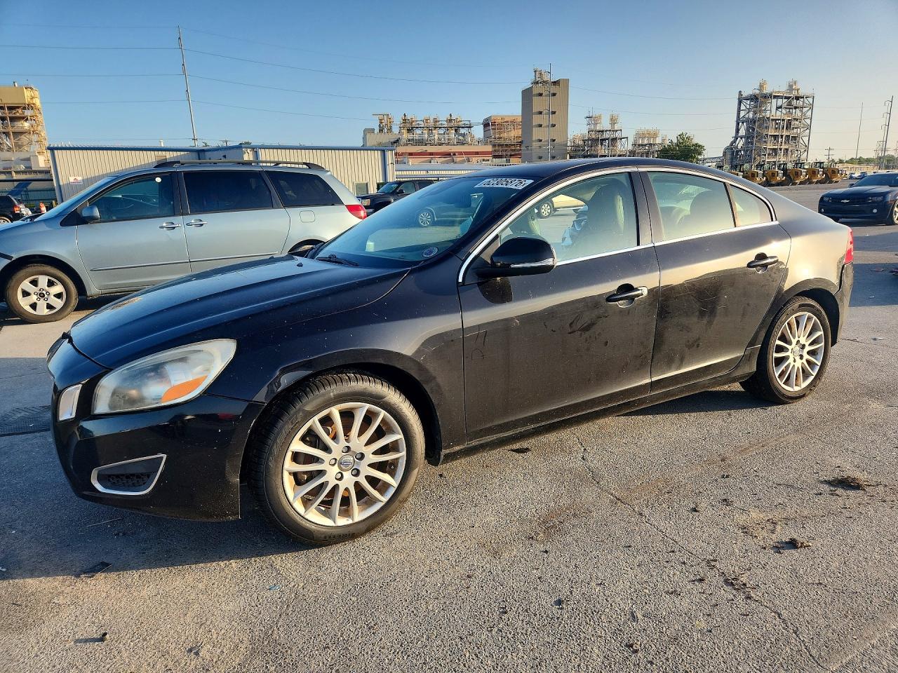 2012 Volvo S60 T5, VIN YV1622FS2C2035697 — Rear end