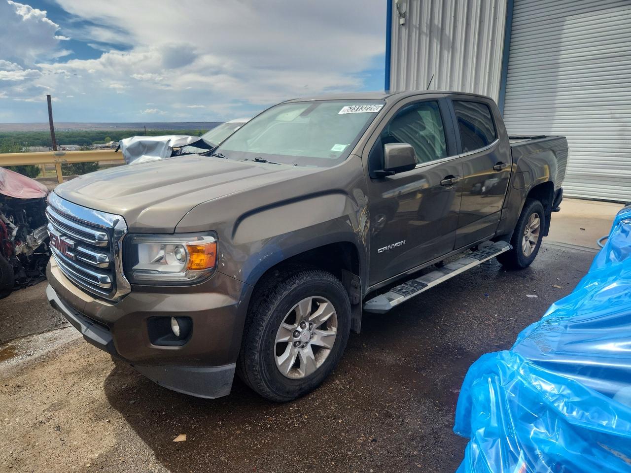 2016 GMC Canyon 2WD SLE, VIN 1GTG5CEA3G1111097 — Minor dents and scratches