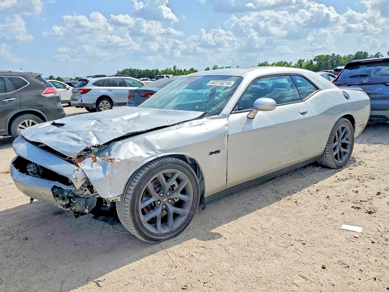2023 Dodge Challenger R/T, VIN 2C3CDZBT7PH669390 — Front end
