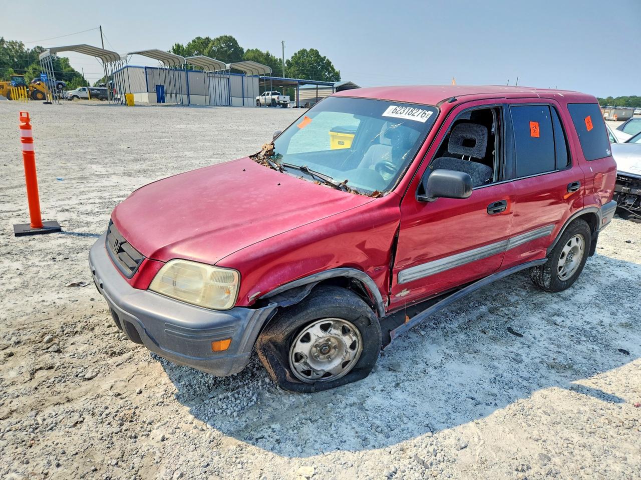 1997 Honda CR-V, VIN JHLRD1846VC018892 — Front end