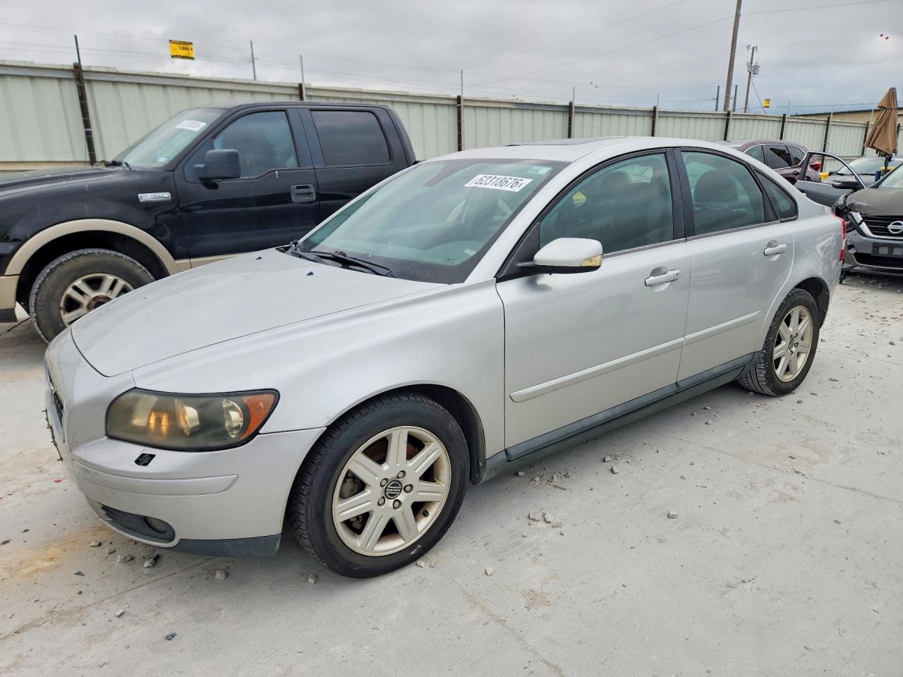 2005 Volvo S40, VIN YV1MS682952118445 — Normal wear