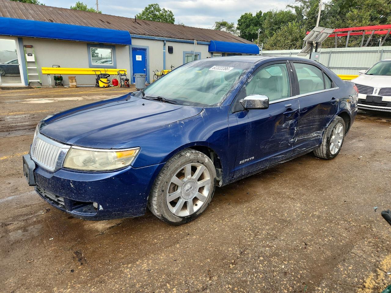 2006 Lincoln Zephyr, VIN 3LNHM26176R608055 — Бок