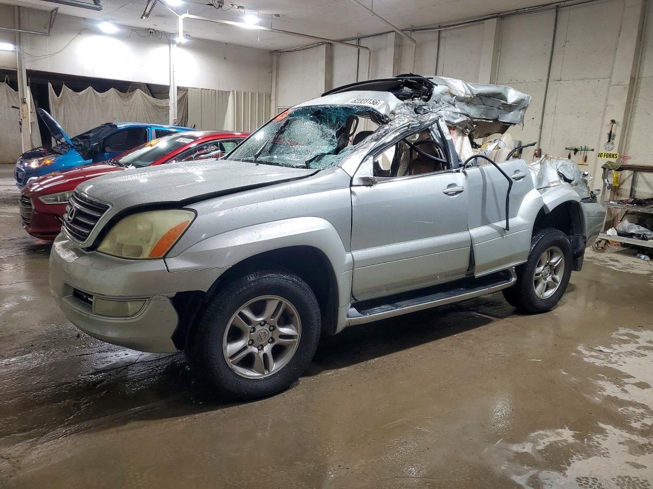 2003 Lexus GX 470, VIN JTJBT20X130012958 — По всему кузову