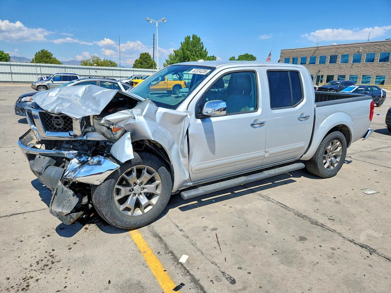 2014 Nissan Frontier Pro-4X, VIN 1N6AD0EV6EN722951 — Front end