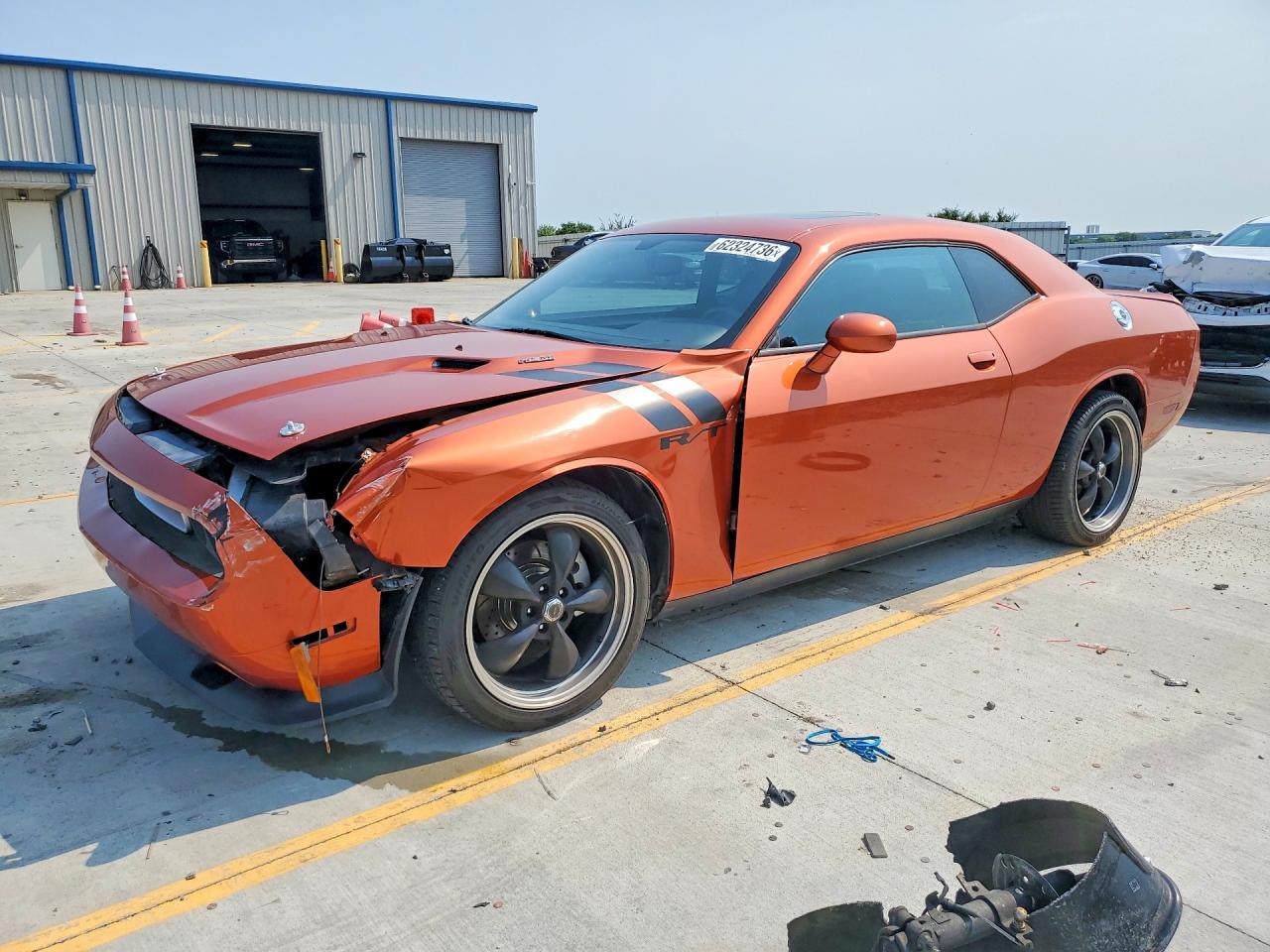 2011 Dodge Challenger R/T, VIN 2B3CJ5DT7BH551117 — Front end