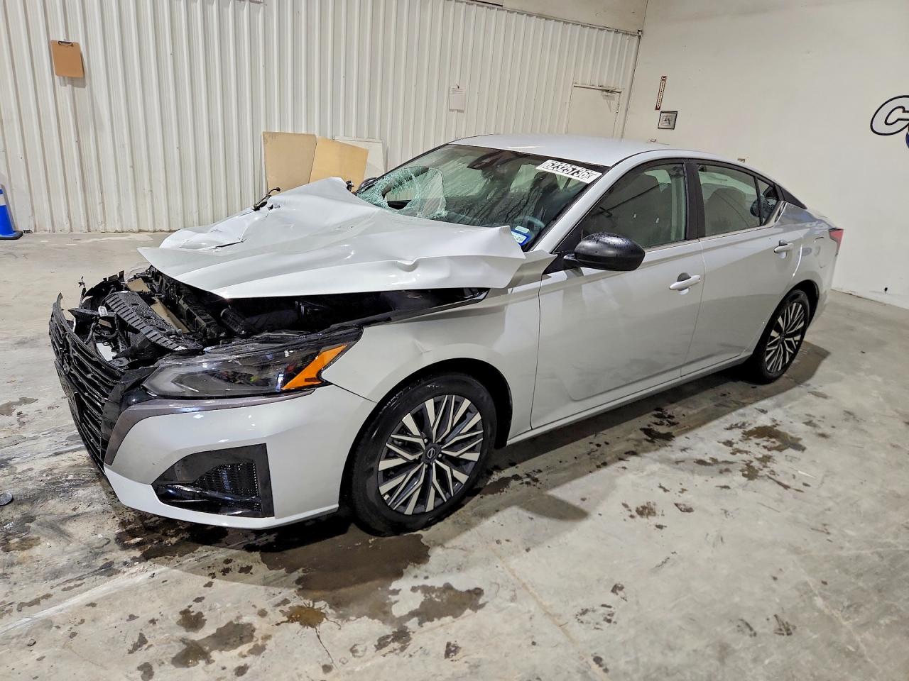 2026 Nissan Altima SV, VIN 1N4BL4DV5TN319260 — Front end