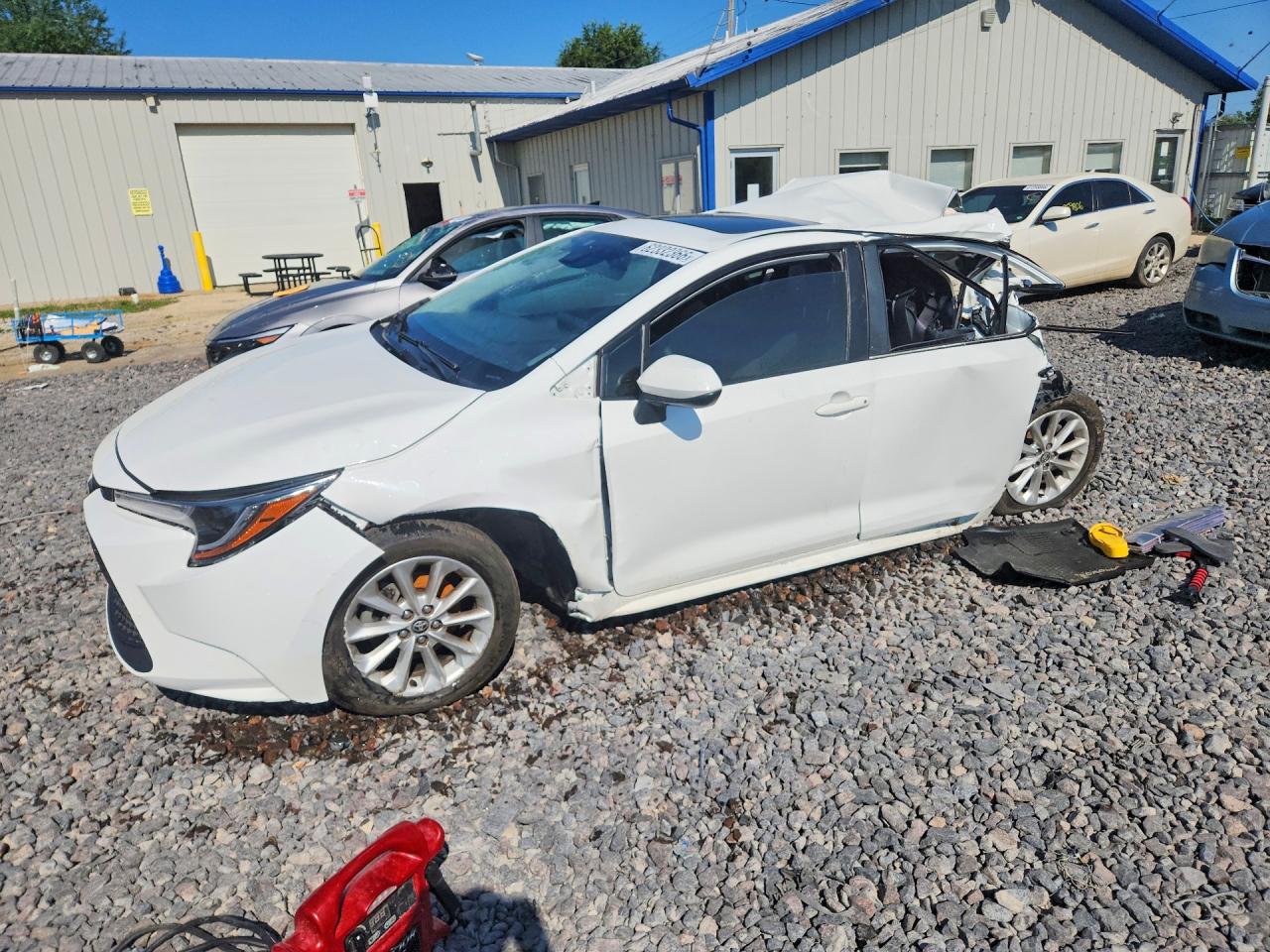 2020 Toyota Corolla LE, VIN JTDHPRAE2LJ010458 — Rear end