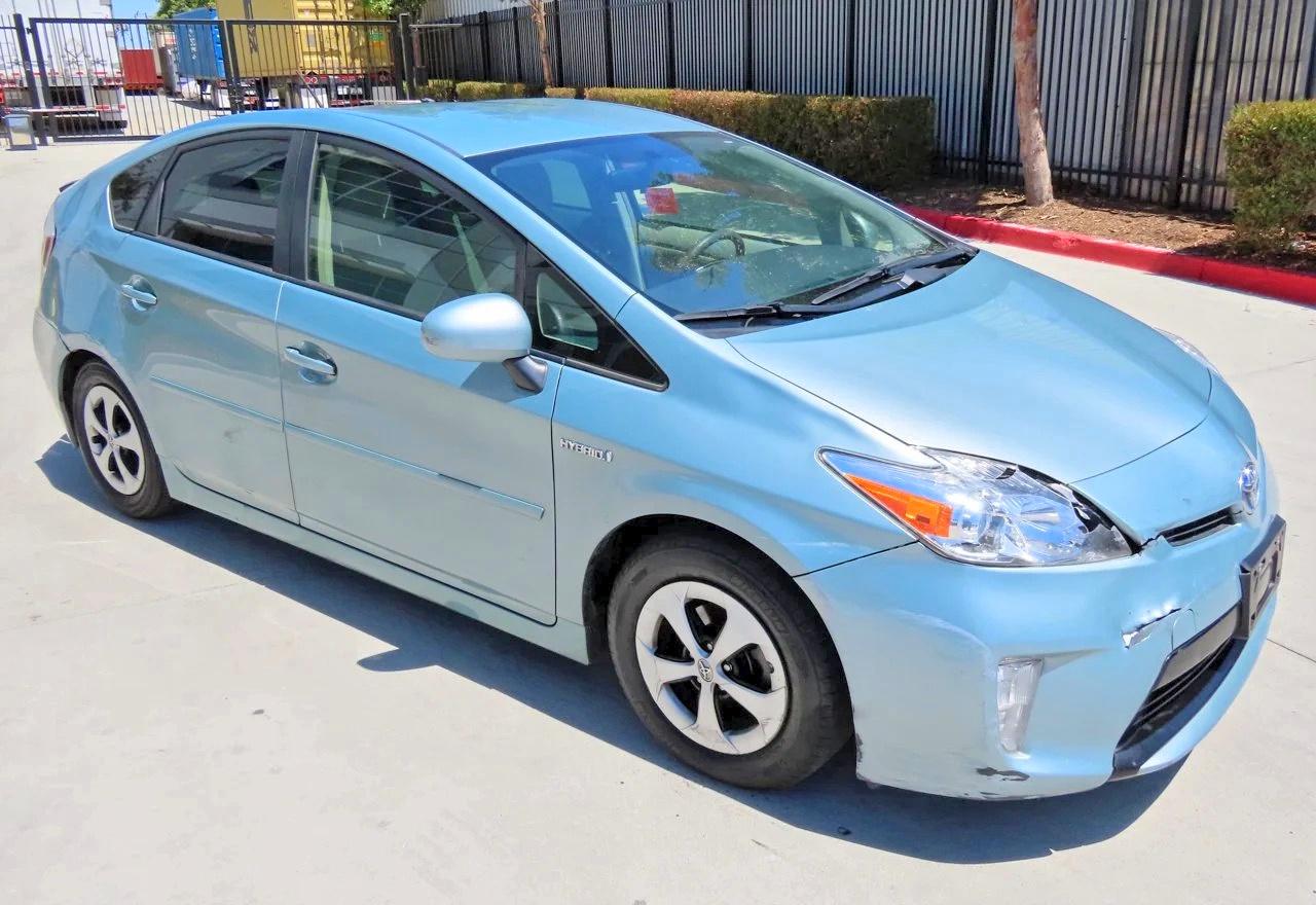 2014 Toyota Prius Two, VIN JTDKN3DU1E1829038 — All over