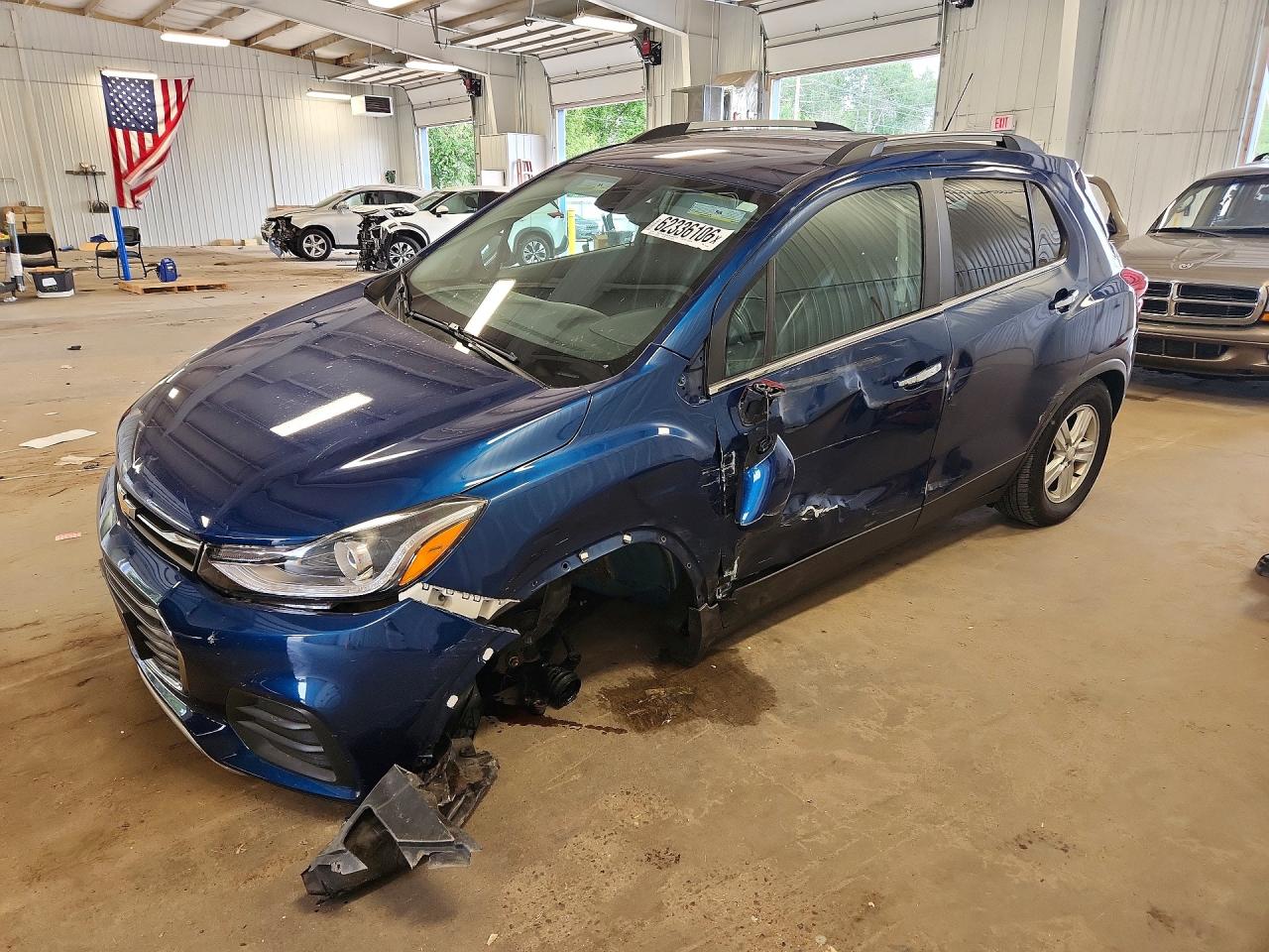 2020 Chevrolet Trax LT, VIN 3GNCJPSB0LL211926 — Front end
