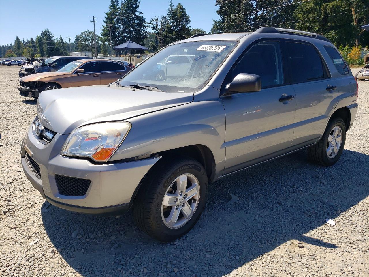 2010 Kia Sportage LX, VIN KNDKGCA39A7669407 — Front end