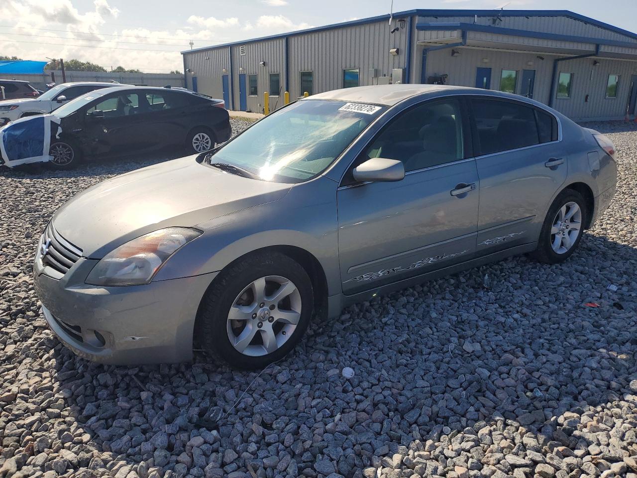 2007 Nissan Altima S, VIN 1N4AL21E87C115686 — Side