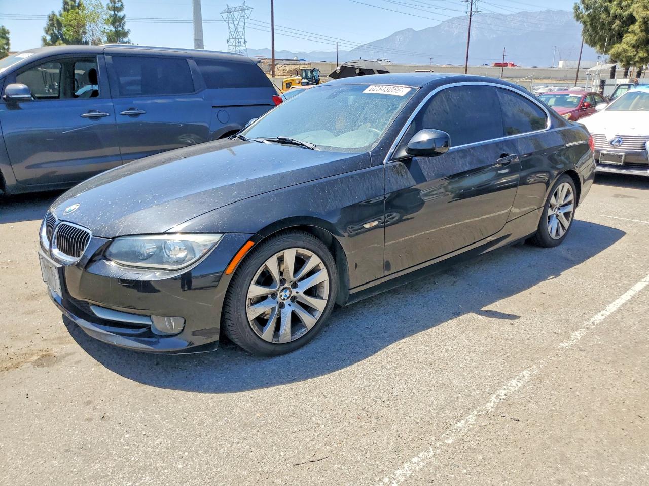 2012 BMW 3 Series 328i, VIN WBAKE5C59CE755960 — Normal wear