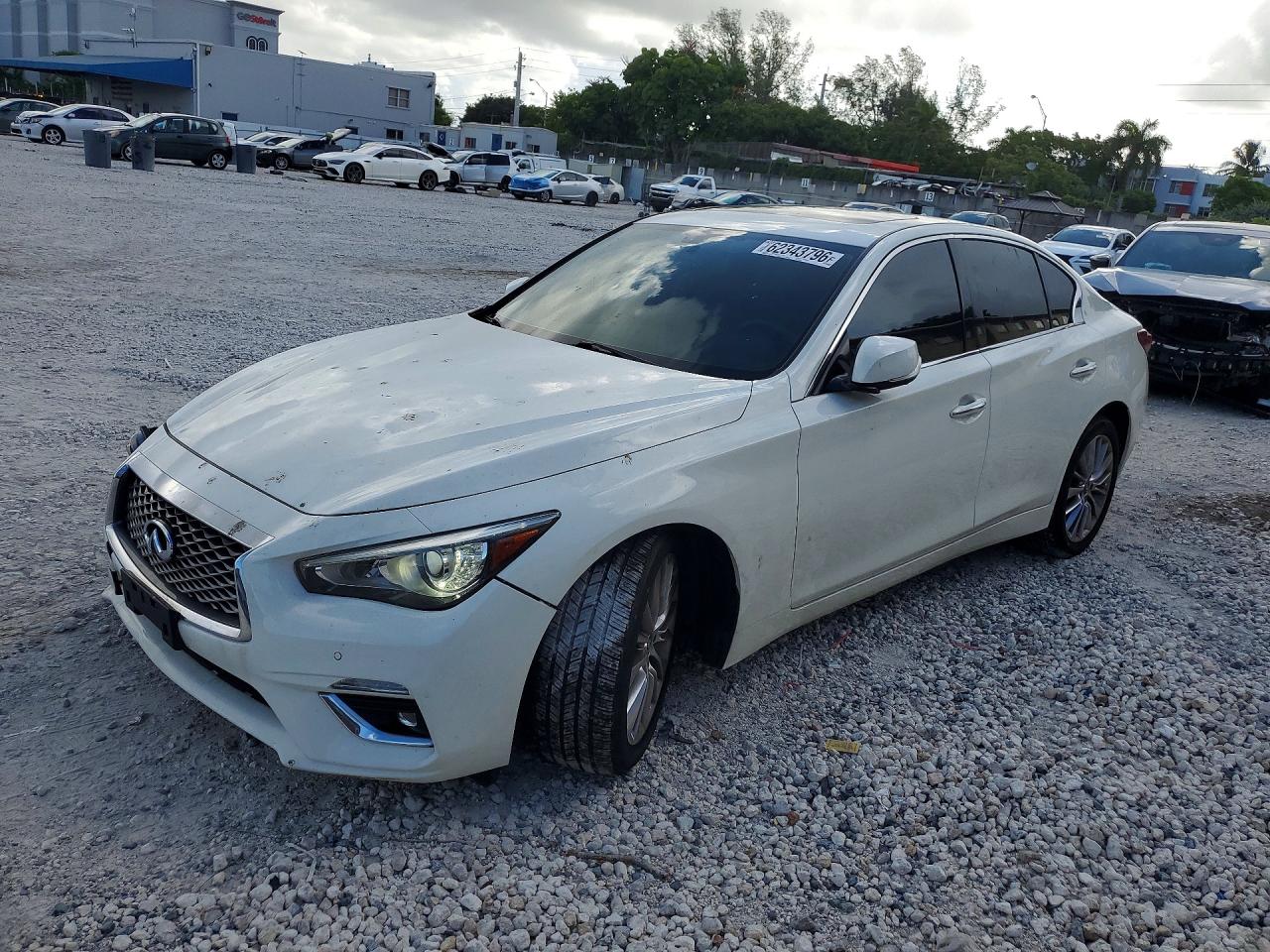 2021 Infiniti Q50 Luxe, VIN JN1EV7BR4MM756234 — Side