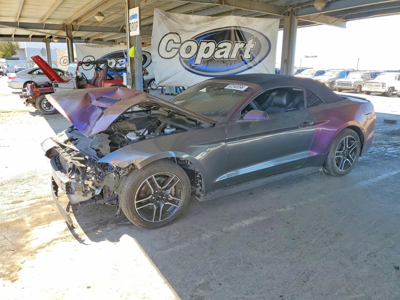 2019 Ford Mustang EcoBoost Premium, VIN 1FATP8UH0K5196704 — Front end