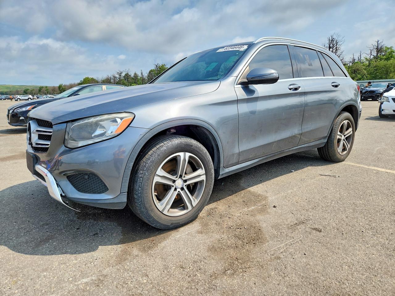 2017 Mercedes-Benz GLC 300, VIN WDC0G4KB4HF156854 — Side